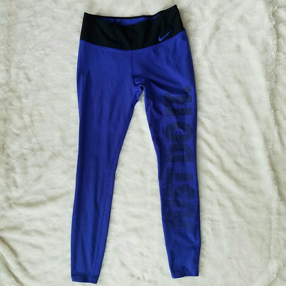Nike leggings