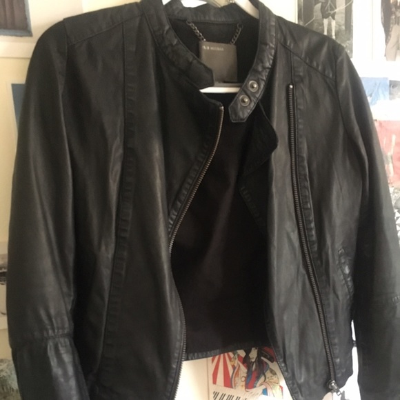 Muubaa Women's Black Leather Jacket, size 4 US - Picture 3 of 3