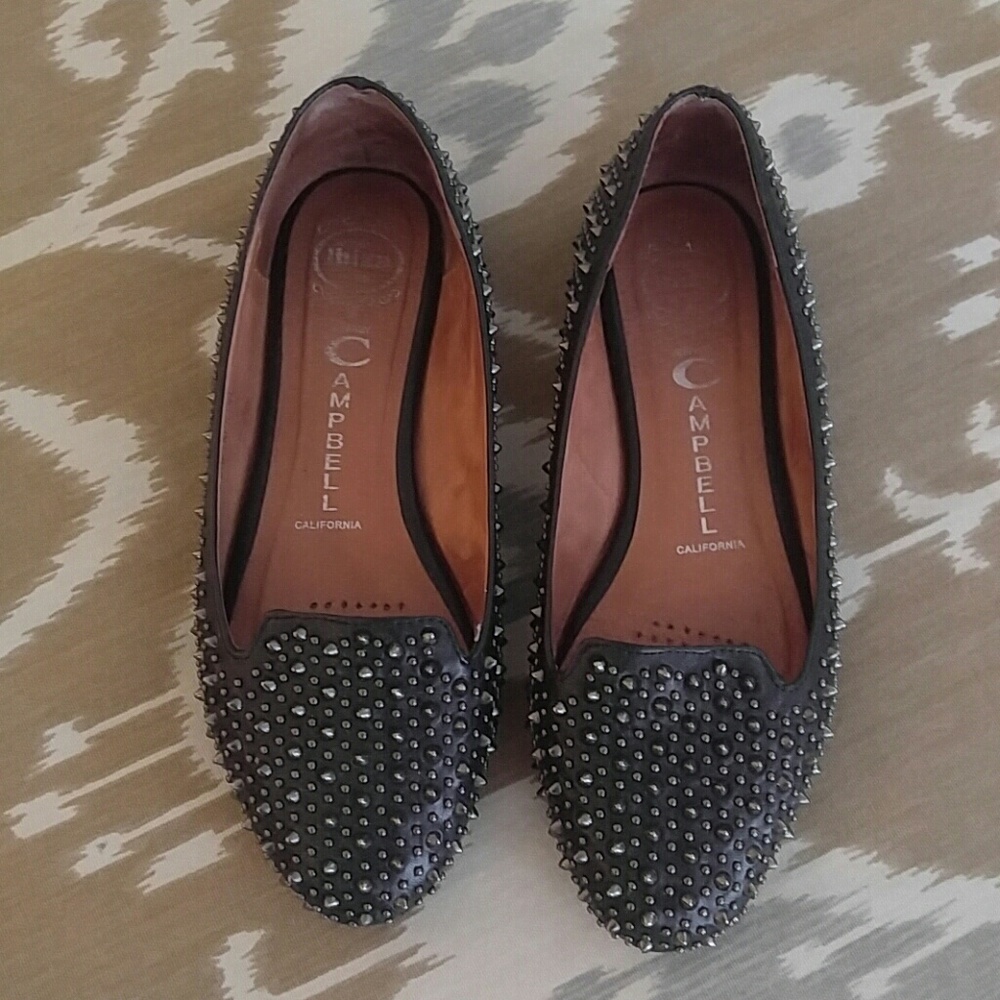 *flash sale* Martini Spiked Loafer