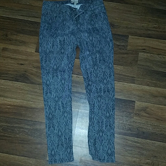 Roxy Denim - SIZE 5/27 ROXY JEANS