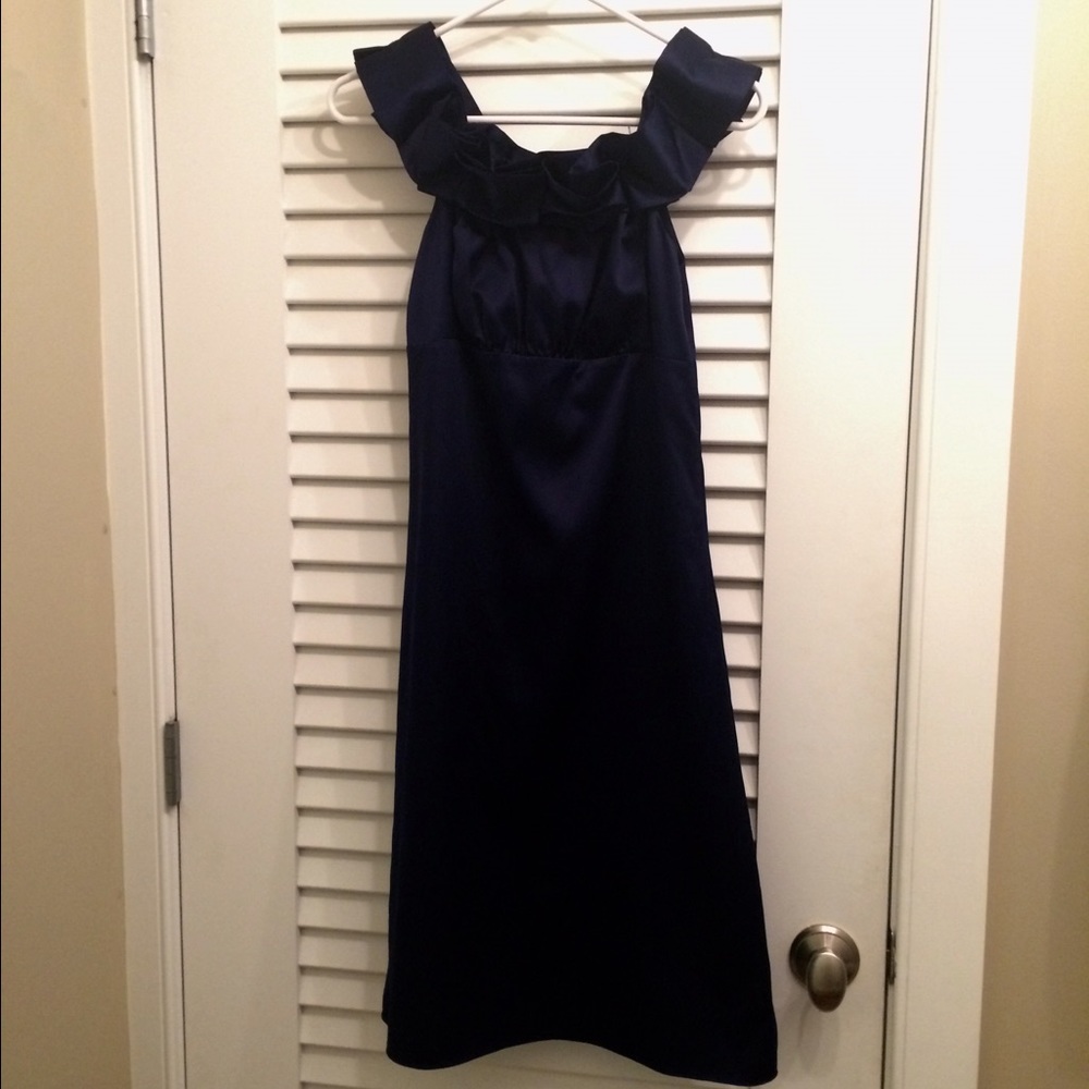 Navy Cold shoulder dress