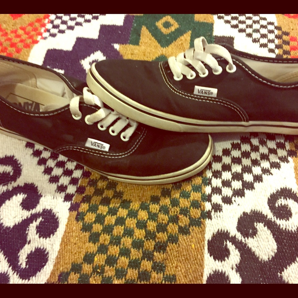 Black Vans