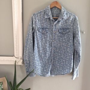 Gap 1969 Patterned Chambray Shirt Gap 1969 Patterned Chambray Shirt