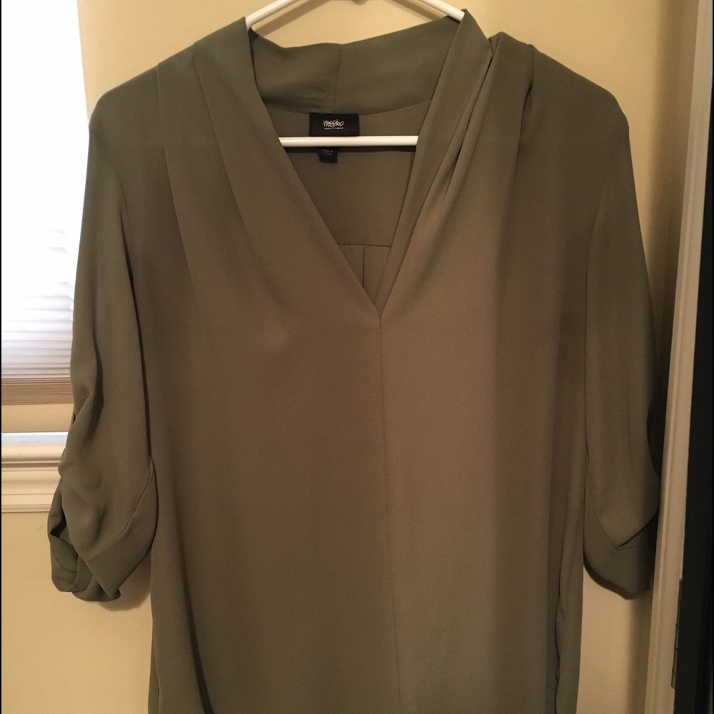 Mossimo Olive Green Blouse. Size Small