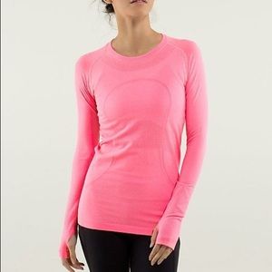 Lululemon Swiftly Tech Top