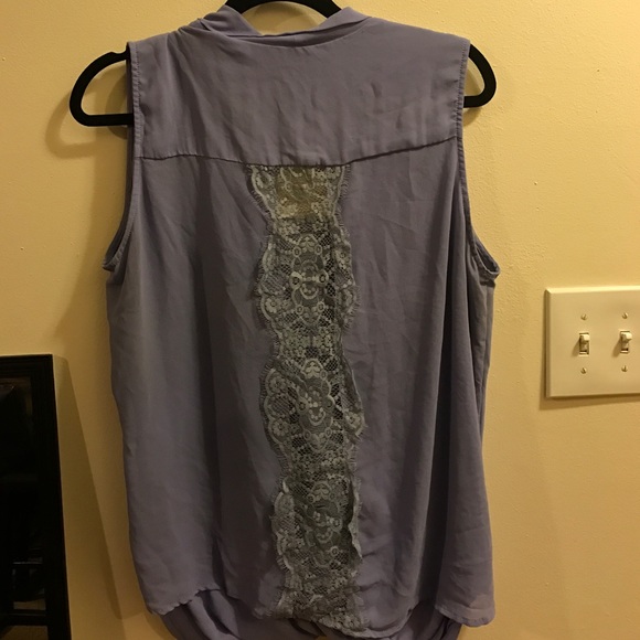 Beautiful violet blouse - Picture 2 of 2