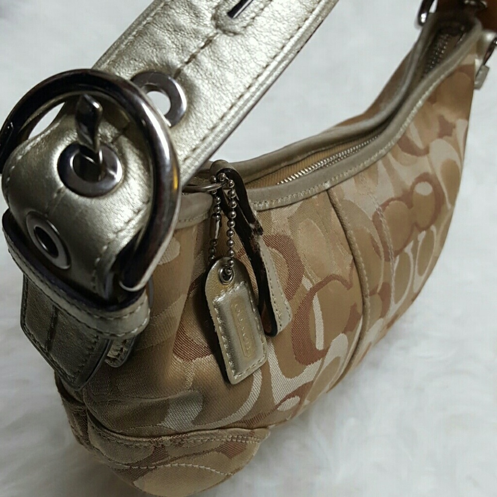 Coach Canvas Leather Purse - Picture 7 of 10