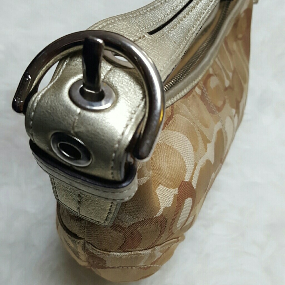 Coach Canvas Leather Purse - Picture 5 of 10