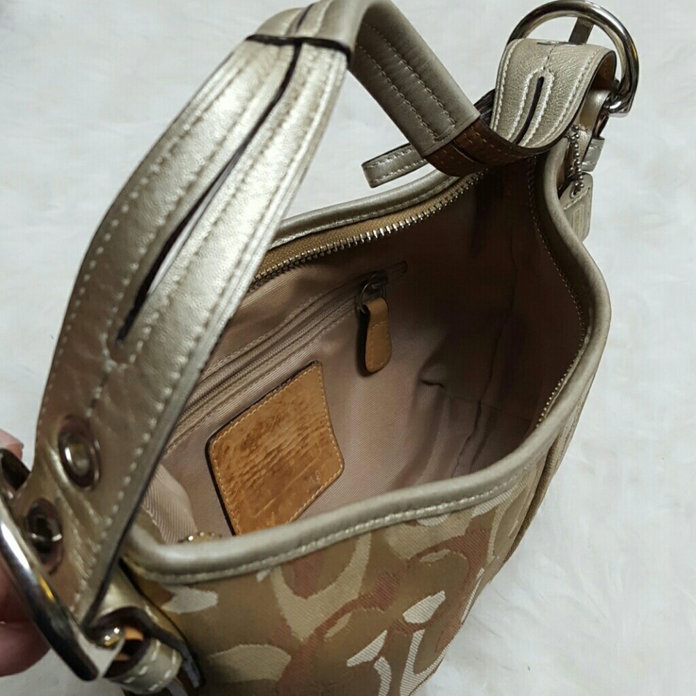 Coach Canvas Leather Purse - Picture 9 of 10