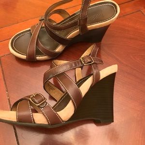 MOSSIMO Brown Wedge Sandals Sz 7.5