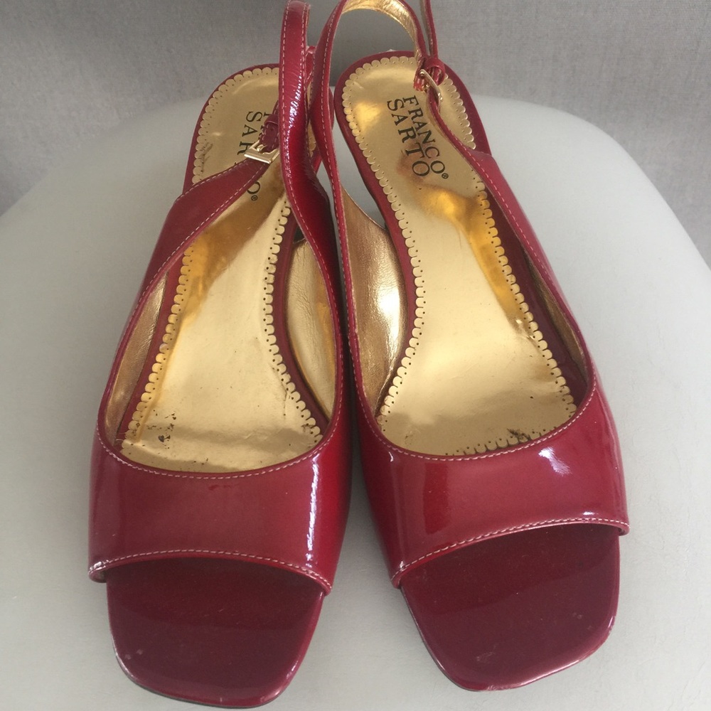 Patent leather Sandals