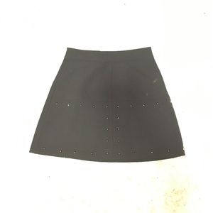 black skirt