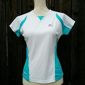Mizuno Dryscience women's size Small