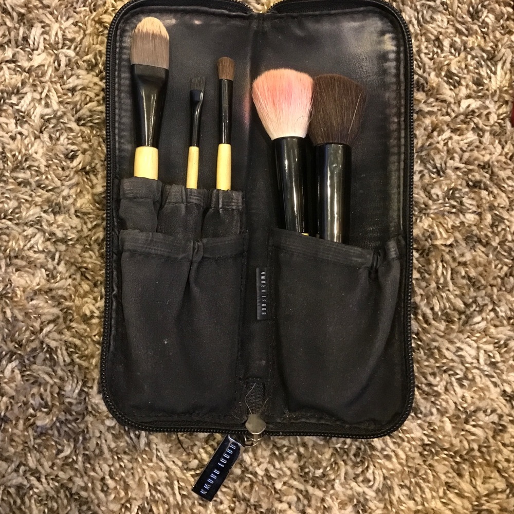 Bobbi brown makeup brush set