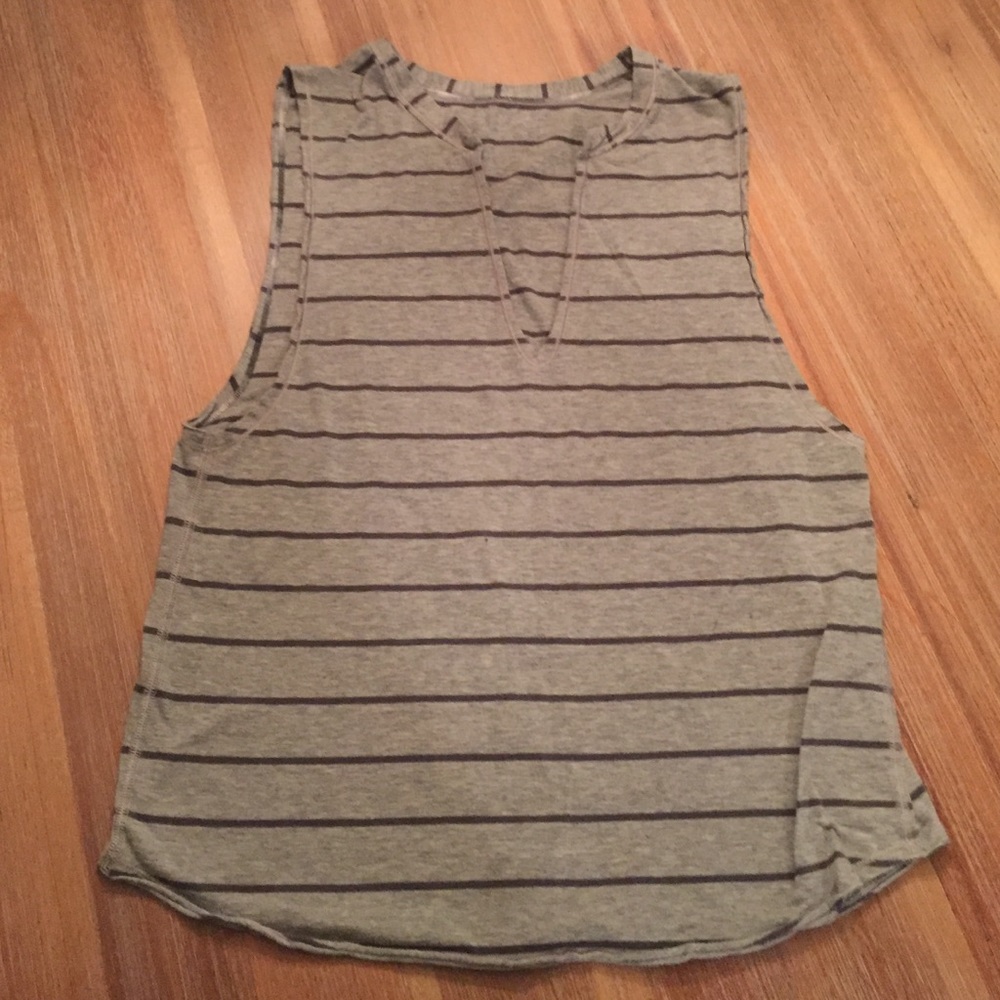 Lululemon V-Neck Tank