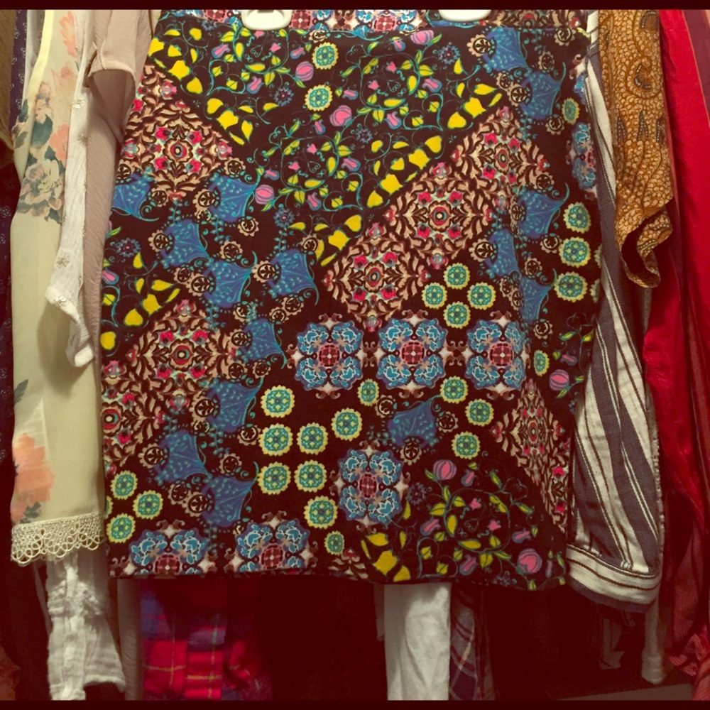 Multi print pencil skirt