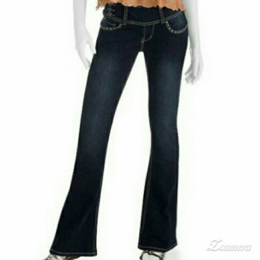 Red Rivet Wide waist flared jeans!