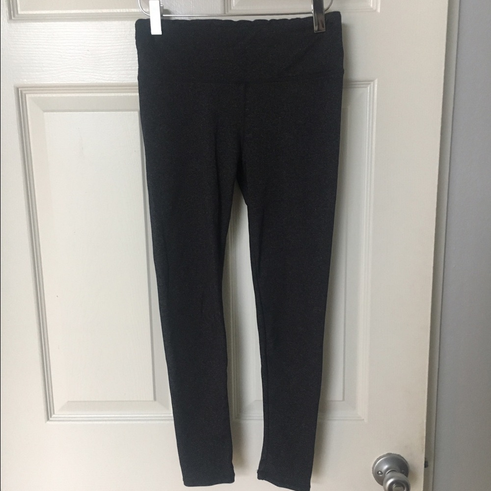 Dark grey leggings