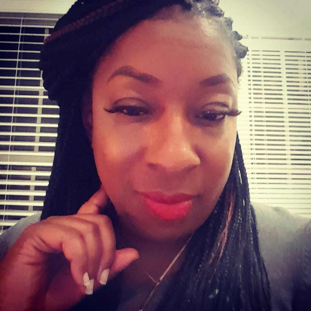 Meet your Posher, Tenika