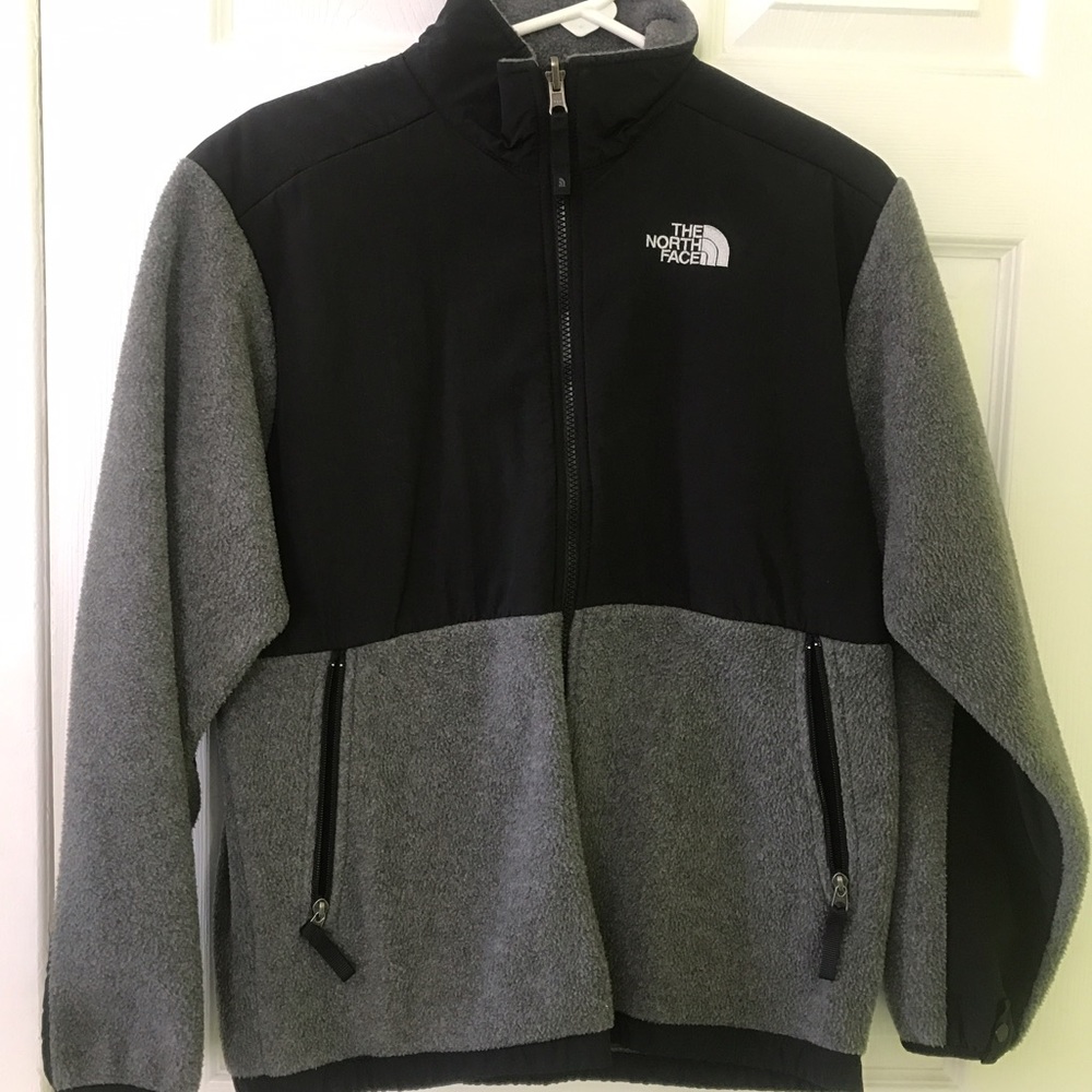 Boys North Face Gray Denali Jacket