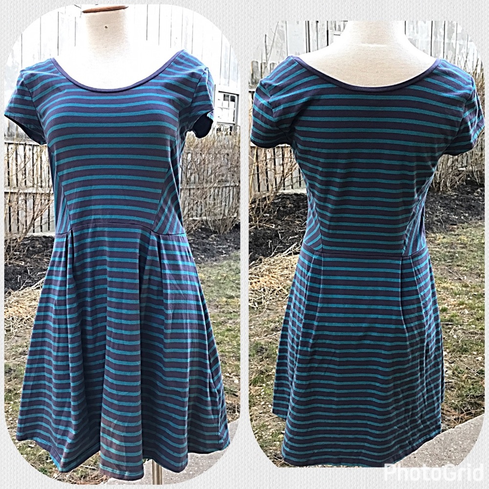 Lauren Conrad Small Striped Sleeve Dress