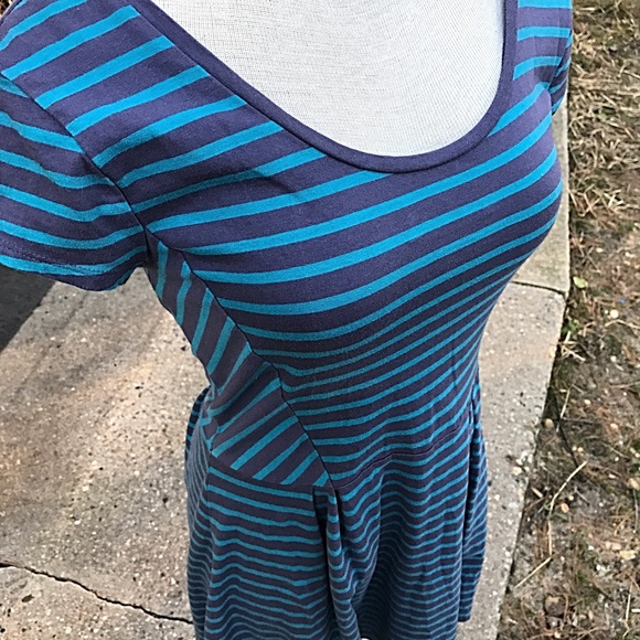 Lauren Conrad Small Striped Sleeve Dress - Picture 3 of 7