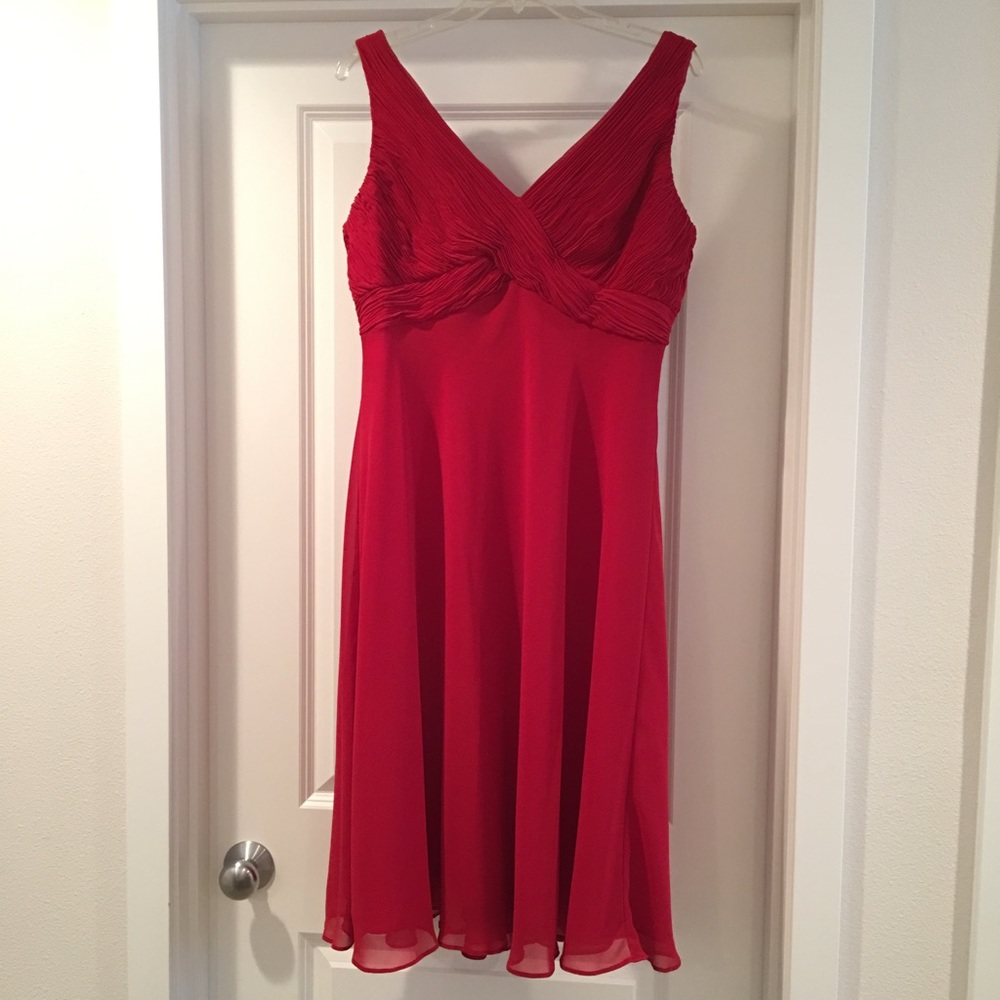 Jones Wear Red Dress