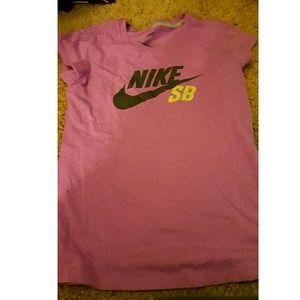 Girls Nike Shirt