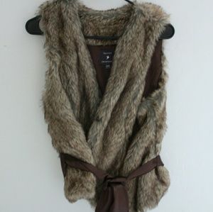 Forever 21 faux fur vest
