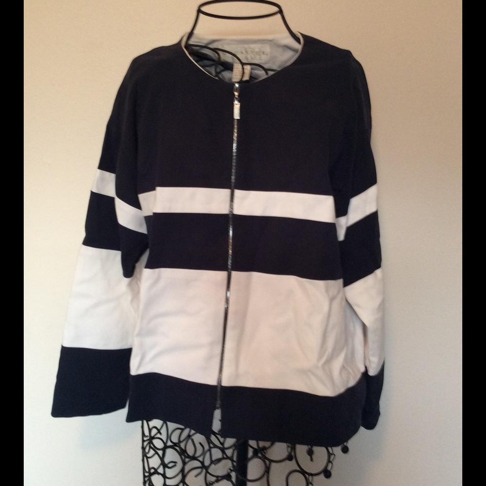 zip up jacket