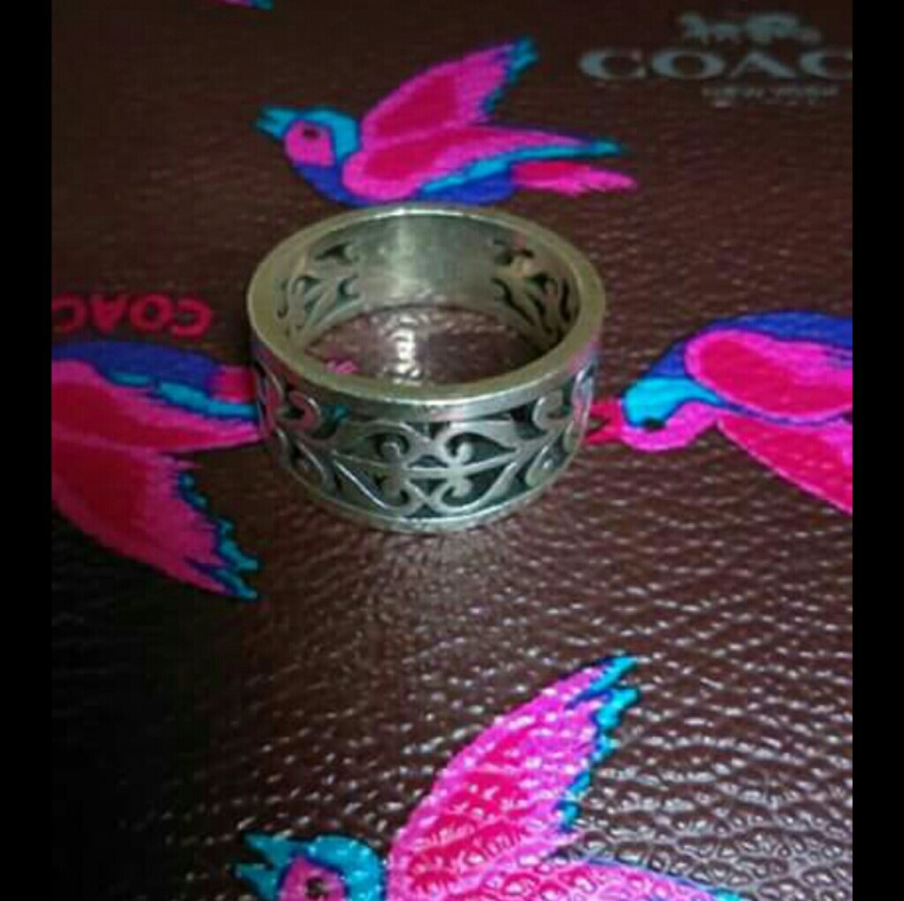James Avery Heart Of Scroll ring