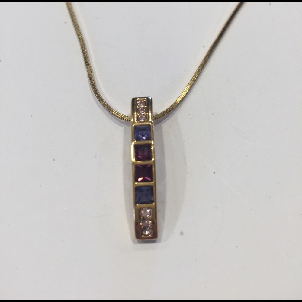 Eight stone pendant