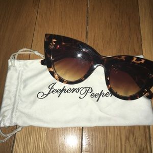 Jeepers Peepers cat eye sunnies.