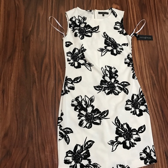 Anthropologie Dresses & Skirts - ⚡️CLEARANCE ⚡️ White and black floral dress