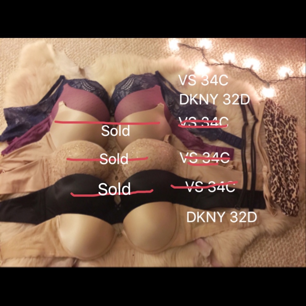 ❌❌SOLD❌❌3 Push up bras 32D & 34C Victoria's Secret