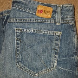 Buckle Jeans