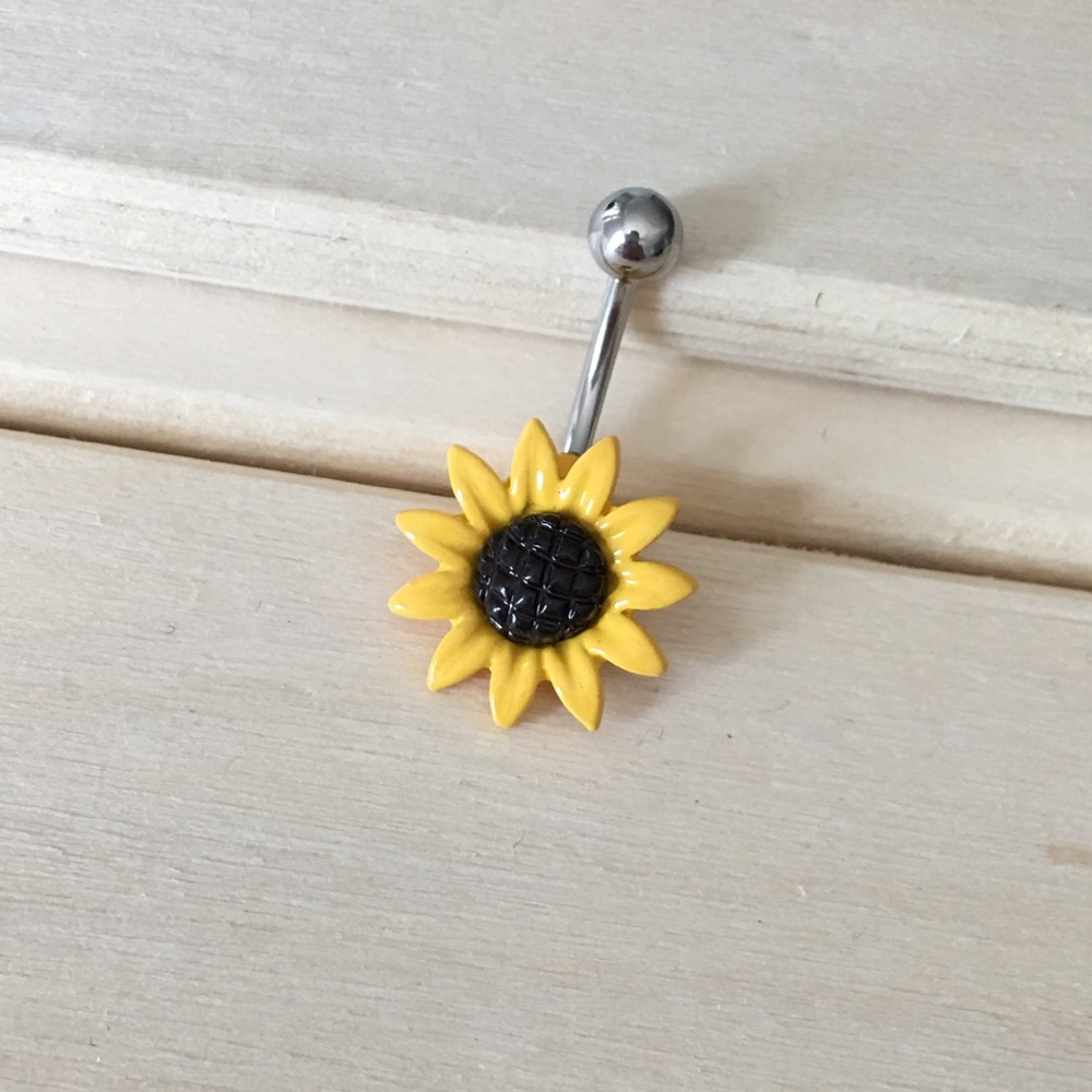 🌻 Sunflower Belly Button Ring