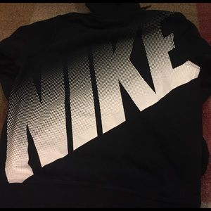 Nike pull over hoodie