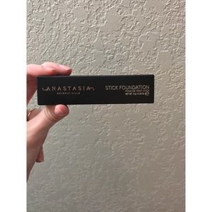Anastasia Beverly Hills Foundation Stick