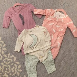 Jessica Simpson baby sleeper and outfit lot