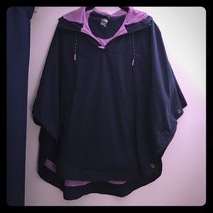 The Northface Women's Navy Rain poncho