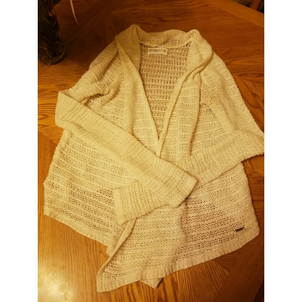 Abercrombie & Fitch sweater