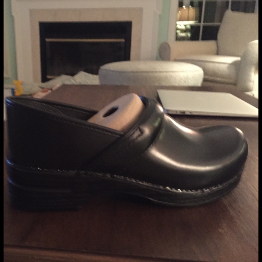 dansko clog