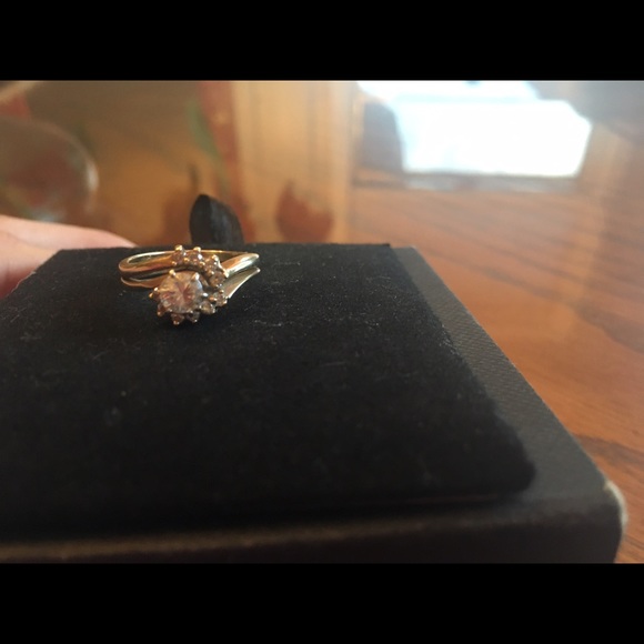 14k yellow gold bridal set - Picture 7 of 8