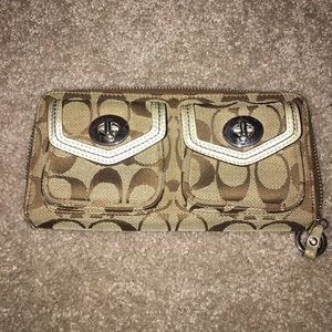 Coach wallet