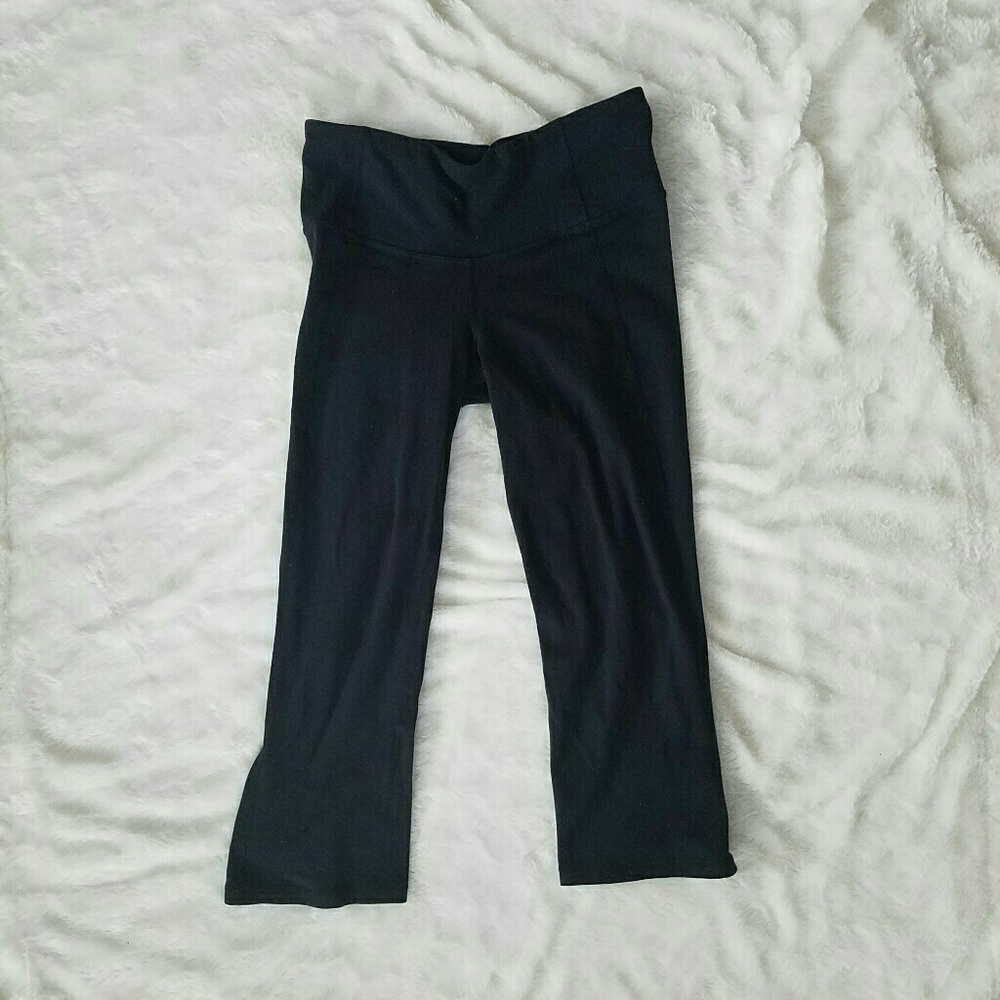 Lululemon black leggings