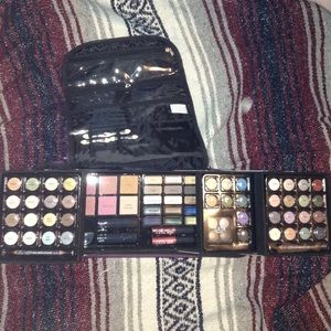 Ulta Huge makeup kit with traveling case