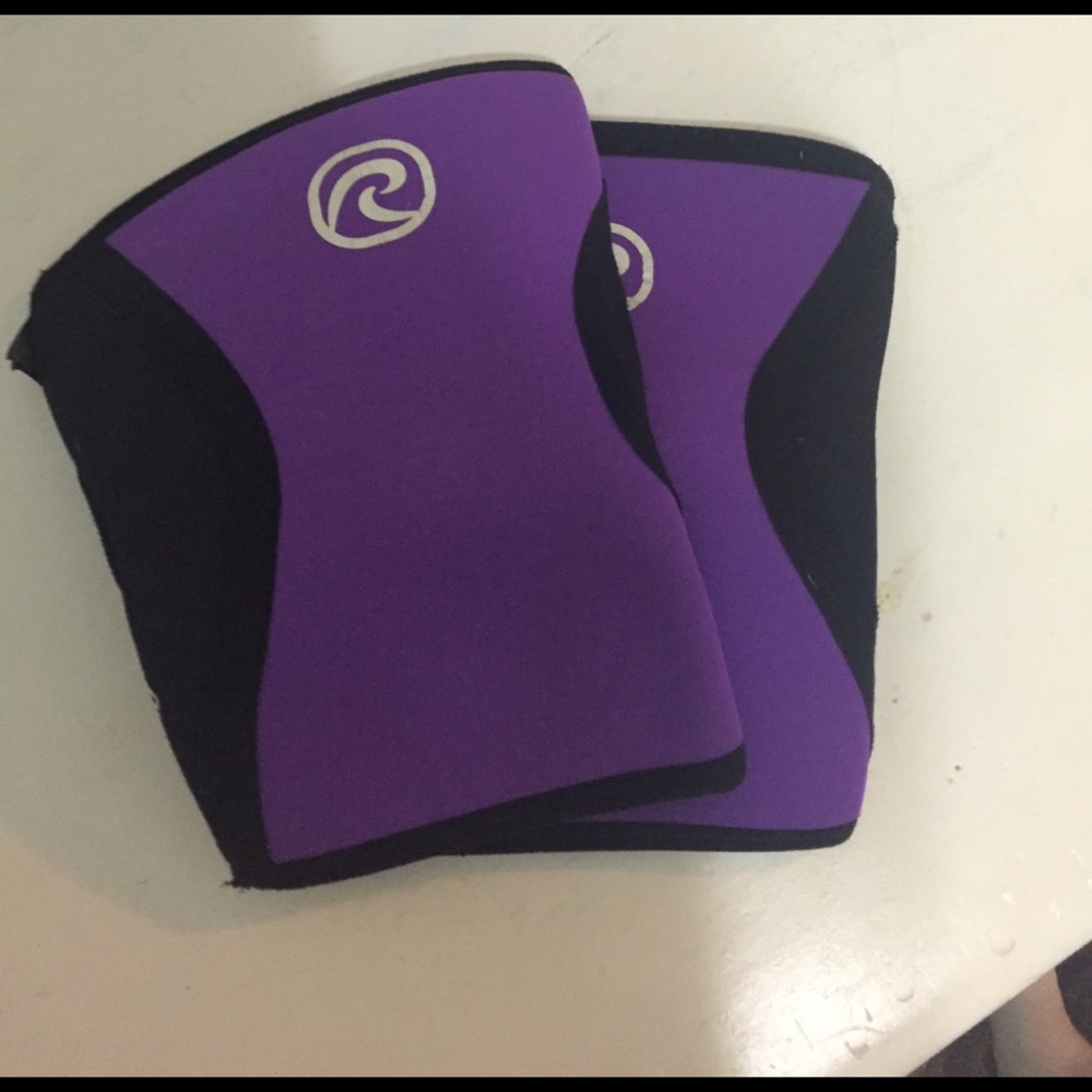 Rehband knee sleeves