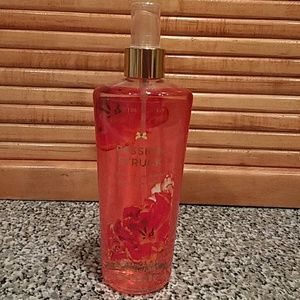 Victoria's Secret Passion Struck