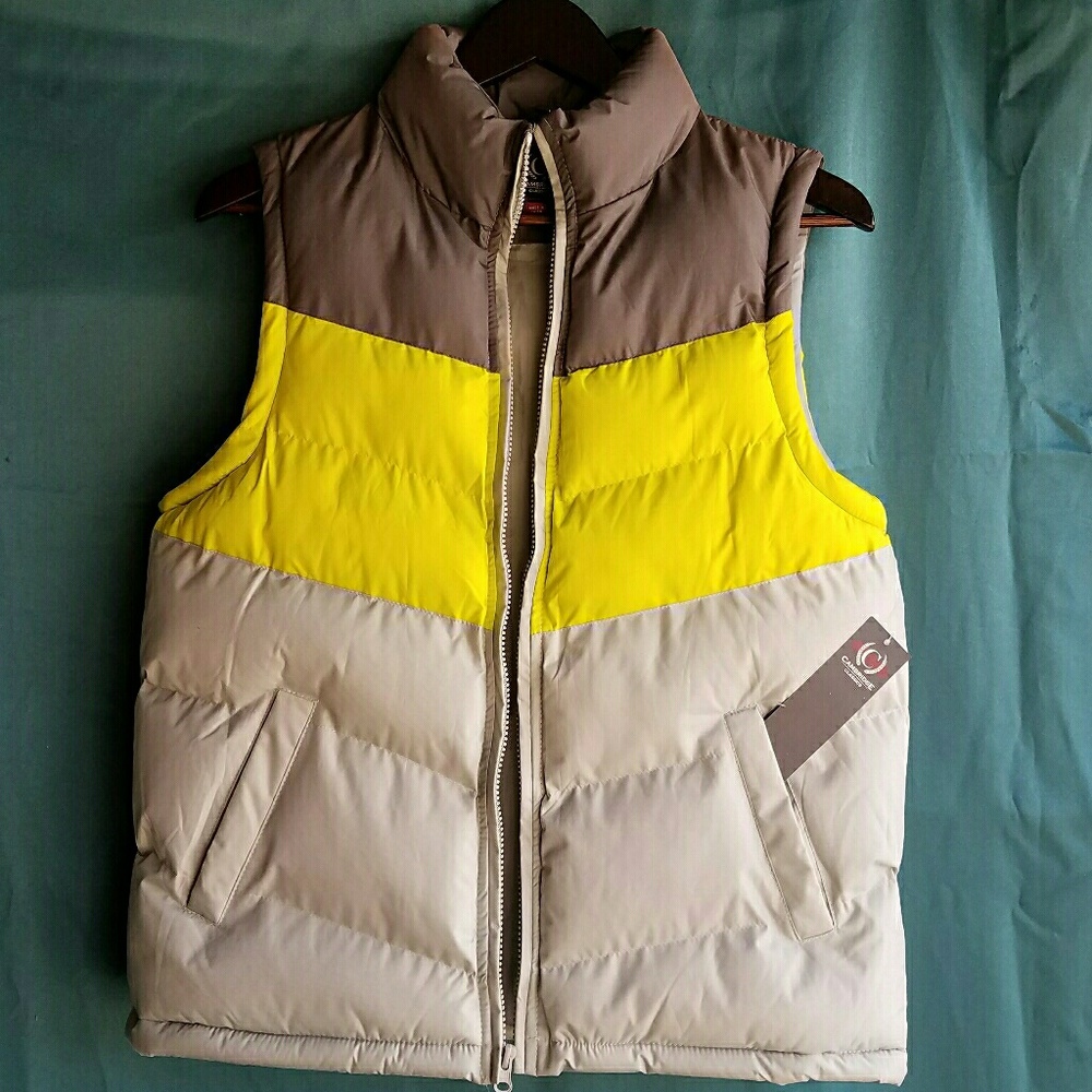 NWT PUFFER VEST *FINAL PRICE*